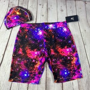 Men’s Biker 🚴‍♀️ shorts galaxy with cap Size M NWT